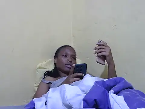 Snapshot of Smillie_prety chatting on 09/26/25, 07:07 Smillie prety online show from 09/26/25, 07:07