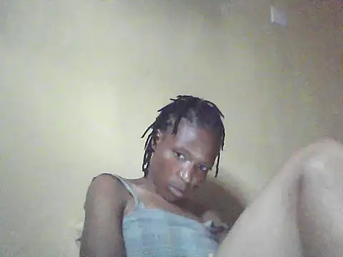 Snapshot of Smillie_prety chatting on 11/06/25, 11:55 Smillie prety online show from 11/06/25, 11:55