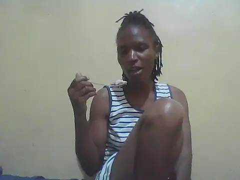 Snapshot of Smillie_prety chatting on 11/16/25, 01:06 Smillie prety online show from 11/16/25, 01:06