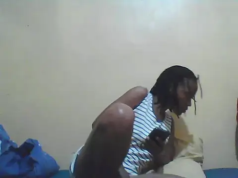 Smillie prety online show from 12/23/25, 03:26