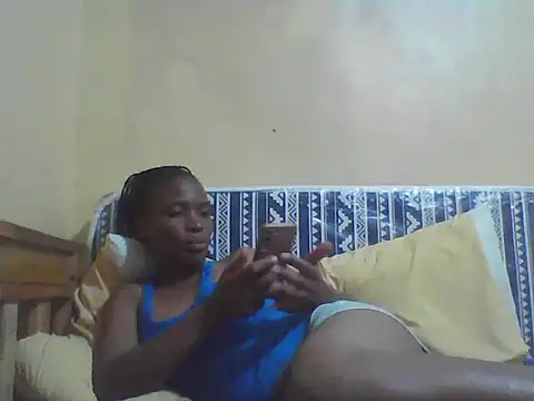 Smillie prety online show from 04/22/26, 04:08