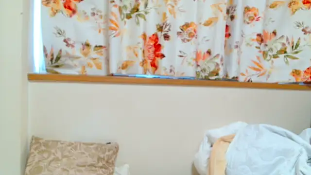 liliyRiSAcha-n online show from 03/11/26, 07:47