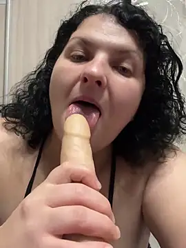 Snapshot of Taisia_W chatting on 12/26/24, 06:52 Taisia W online show from 12/26/24, 06:52