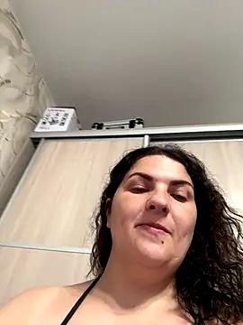 Snapshot of Taisia_W chatting on 09/17/25, 05:53 Taisia W online show from 09/17/25, 05:53