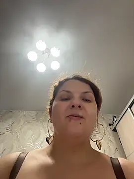 Taisia W online show from 12/17/25, 07:03