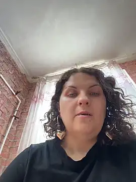 Taisia W online show from 04/15/26, 10:33