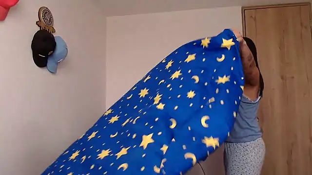 lady hot2xx online show from 02/13/26, 03:41