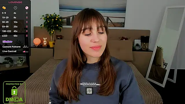  Eliizabeth  online show from 03/12/25, 11:01