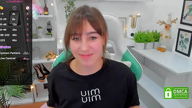  Eliizabeth  online show from 03/17/25, 12:19