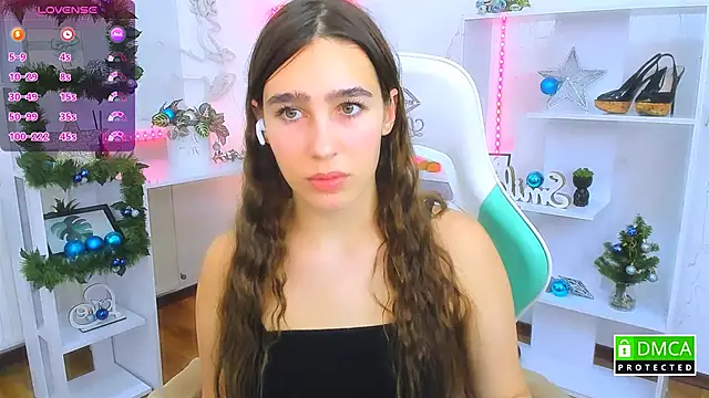  Eliizabeth  online show from 12/22/25, 10:18