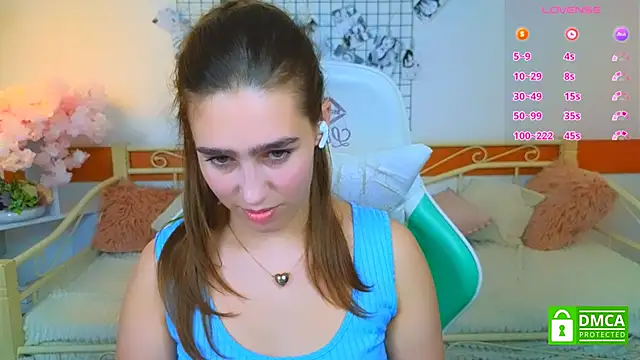  Eliizabeth  online show from 03/31/26, 10:43