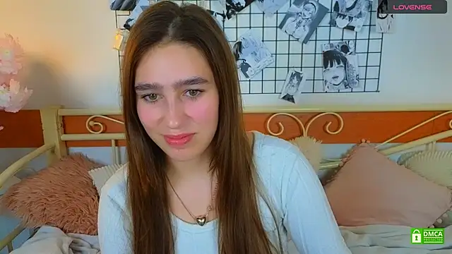  Eliizabeth  online show from 04/14/26, 10:16