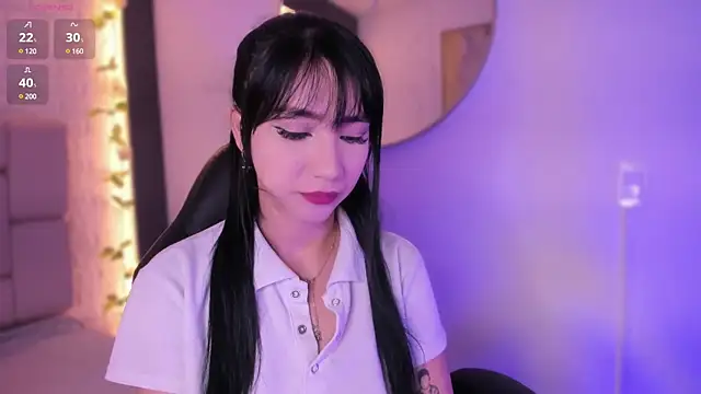 emma woods  online show from 12/19/24, 12:23