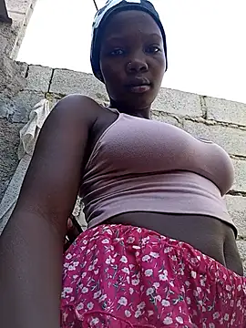Snapshot of sweet_zara01 chatting on 06/20/26, 06:05 sweet zara01 online show from 06/20/26, 06:05