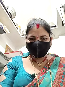 Riyaa-Devi online show from 02/08/25, 05:39