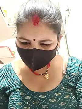 Riyaa-Devi online show from 02/13/25, 05:33