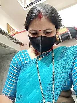 Riyaa-Devi online show from 02/25/25, 05:36