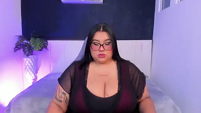 Snapshot of tifanny_bigboobs11 chatting on 06/20/26, 11:13 tifanny bigboobs11 online show from 06/20/26, 11:13