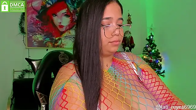 Snapshot of tati_reyess chatting on 12/20/24, 01:11 tati reyess online show from 12/20/24, 01:11