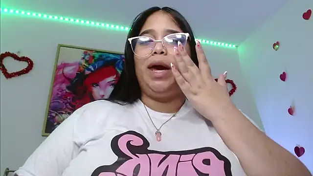 Snapshot of tati_reyess chatting on 02/22/25, 01:02 tati reyess online show from 02/22/25, 01:02