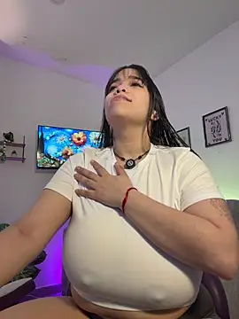 tati reyess online show from 03/20/26, 12:54