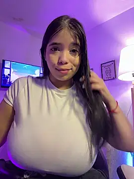 tati reyess online show from 04/19/26, 11:09