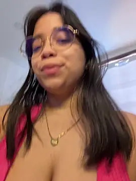 tati reyess online show from 07/06/26, 11:51