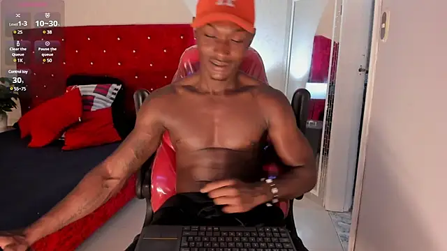 DannSmmith online show from 01/07/25, 03:35