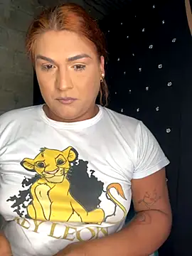 Snapshot of Daniela_mutachii chatting on 11/11/25, 02:33 Daniela mutachii online show from 11/11/25, 02:33