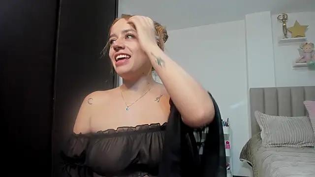 Natalia Suarez online show from 06/21/26, 12:57