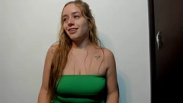 Natalia Suarez online show from 07/22/26, 02:14