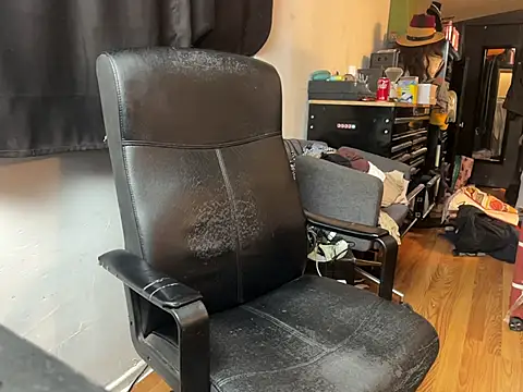 leanjamesdean online show from 11/25/25, 02:11