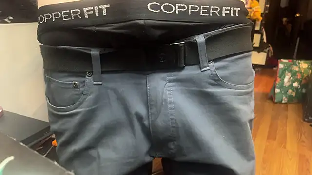 Snapshot of leanjamesdean chatting on 12/23/25, 12:08 leanjamesdean online show from 12/23/25, 12:08