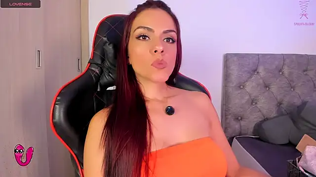 Snapshot of Samara_Kim chatting on 01/15/26, 08:34 Samara Kim online show from 01/15/26, 08:34