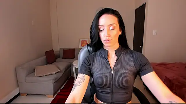 Kristen Garner online show from 04/04/26, 08:28