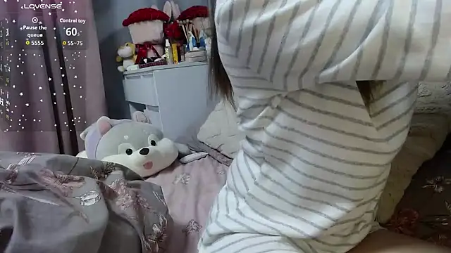 Viktoriiya bald online show from 11/03/25, 10:42