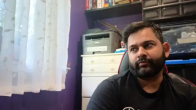 Sakhtlaundaz online show from 10/20/25, 01:22