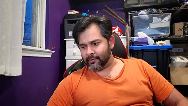 Snapshot of Sakhtlaundaz chatting on 01/14/26, 10:14 Sakhtlaundaz online show from 01/14/26, 10:14