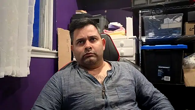 Snapshot of Sakhtlaundaz chatting on 01/31/26, 10:52 Sakhtlaundaz online show from 01/31/26, 10:52