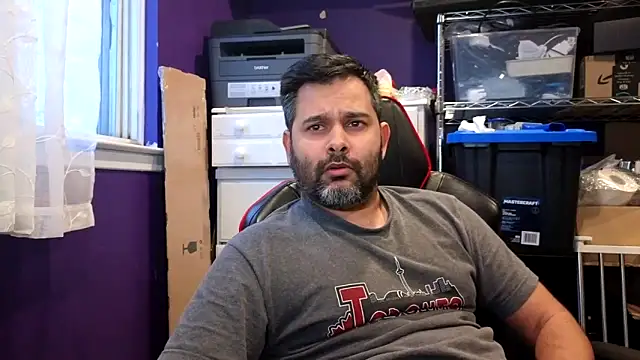 Snapshot of Sakhtlaundaz chatting on 02/19/26, 10:28 Sakhtlaundaz online show from 02/19/26, 10:28