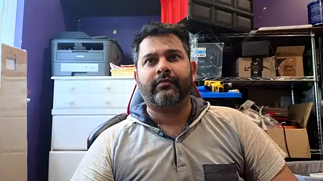 Snapshot of Sakhtlaundaz chatting on 05/11/26, 01:06 Sakhtlaundaz online show from 05/11/26, 01:06