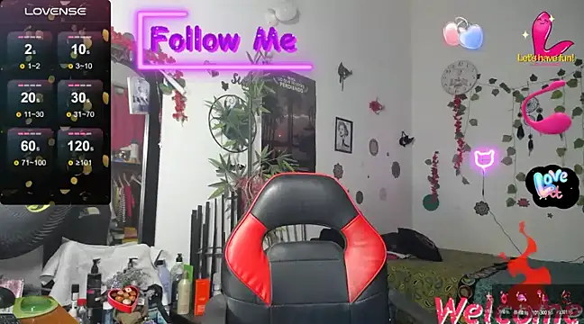 YourWhoreXX online show from 02/22/25, 09:45