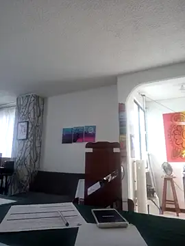 Yashira Jaziri online show from 11/06/25, 08:32