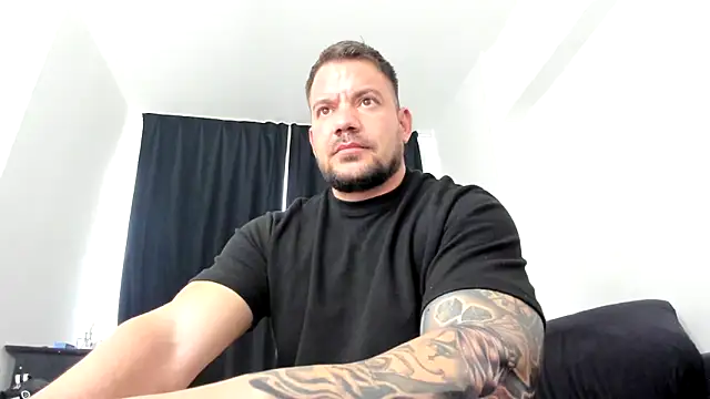 musclemonster31 online show from 02/28/25, 11:47