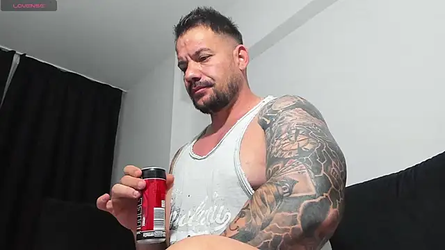 musclemonster31 online show from 09/10/25, 08:09