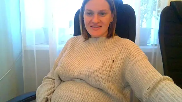 Snapshot of EndlessLustX chatting on 12/24/24, 09:50 EndlessLustX online show from 12/24/24, 09:50