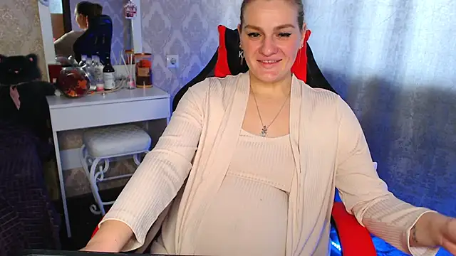 Snapshot of EndlessLustX chatting on 02/21/25, 04:51 EndlessLustX online show from 02/21/25, 04:51