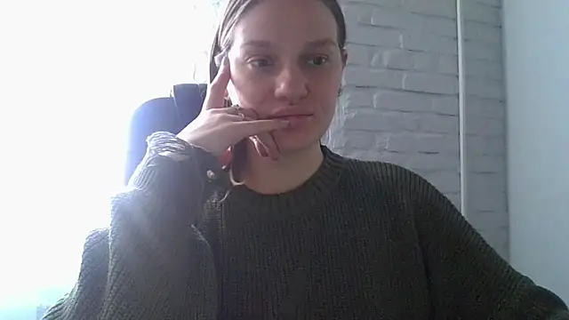 Snapshot of EndlessLustX chatting on 03/05/25, 08:43 EndlessLustX online show from 03/05/25, 08:43