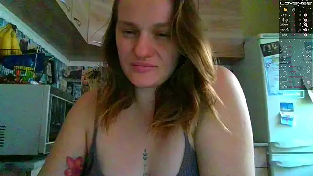 Snapshot of EndlessLustX chatting on 10/23/25, 08:13 EndlessLustX online show from 10/23/25, 08:13