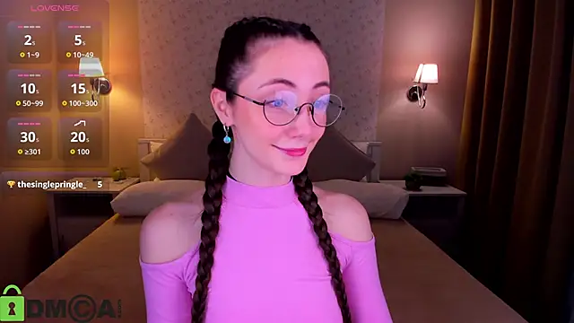 Snapshot of Lexi_Split chatting on 05/10/26, 02:06 Lexi Split online show from 05/10/26, 02:06